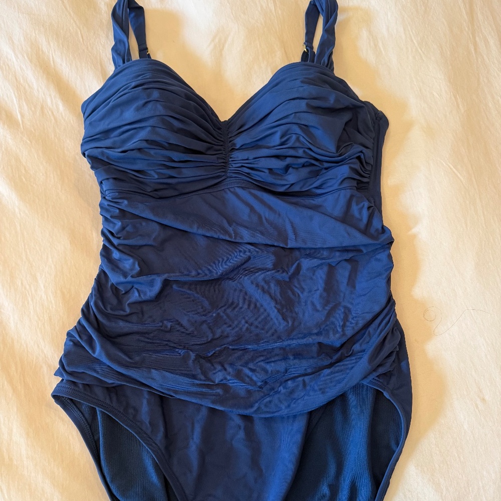 One piece women’s swimsuit